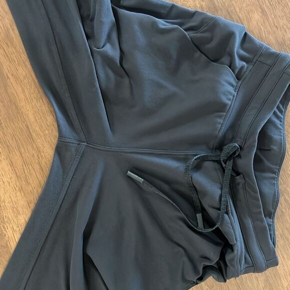 Lululemon Ready to Rulu Jogger, High Rise. Slim fit. Size 4 workout casual comfy - Picture 11 of 11